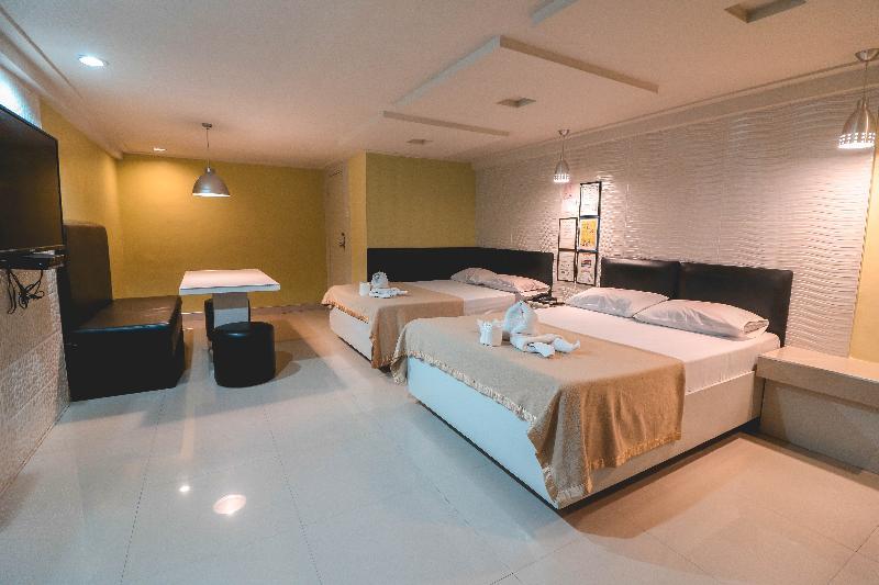 New Winston Hotel Pasay Exterior photo