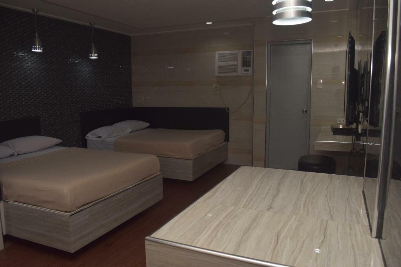 New Winston Hotel Pasay Exterior photo